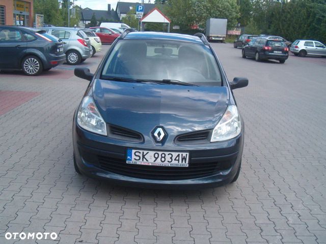 Renault Clio - 2