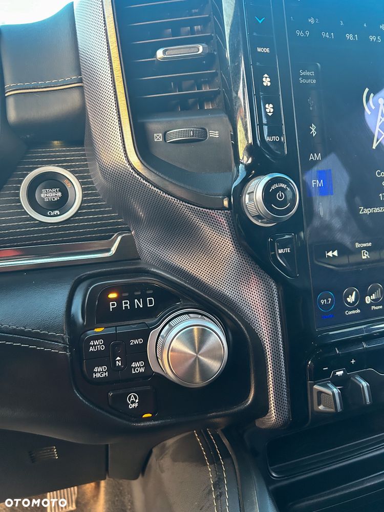 RAM 1500 Crew Cab Limited - 22