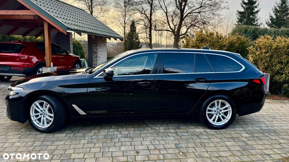 BMW Seria 5 520d Luxury Line - 6