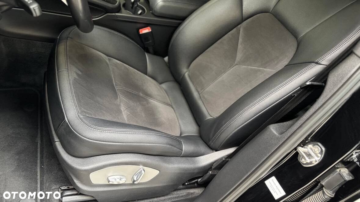 Porsche Macan Standard - 28