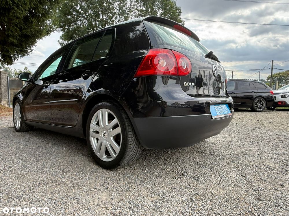 Volkswagen Golf 1.9 TDI Sportline - 30