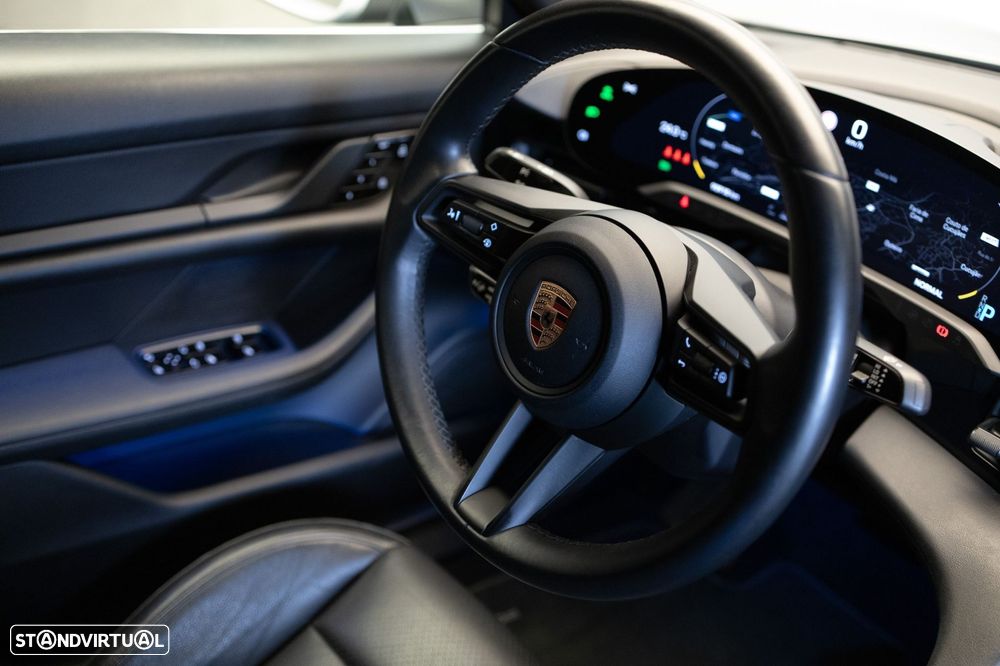 Porsche Taycan 4S Bateria Performance Plus - 38