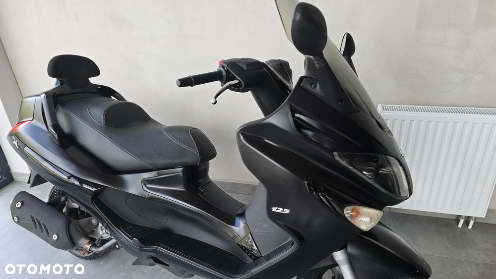 Piaggio Xevo - 25