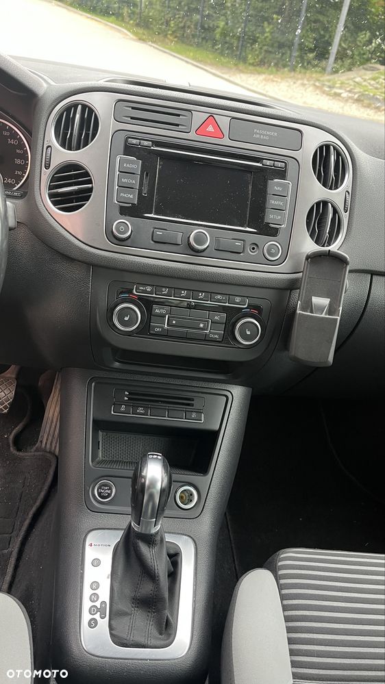 Volkswagen Tiguan - 5