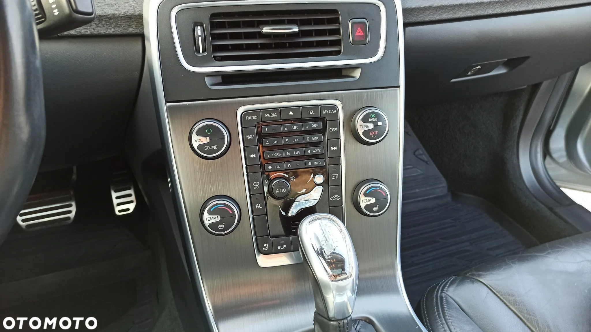 Volvo S60 - 16