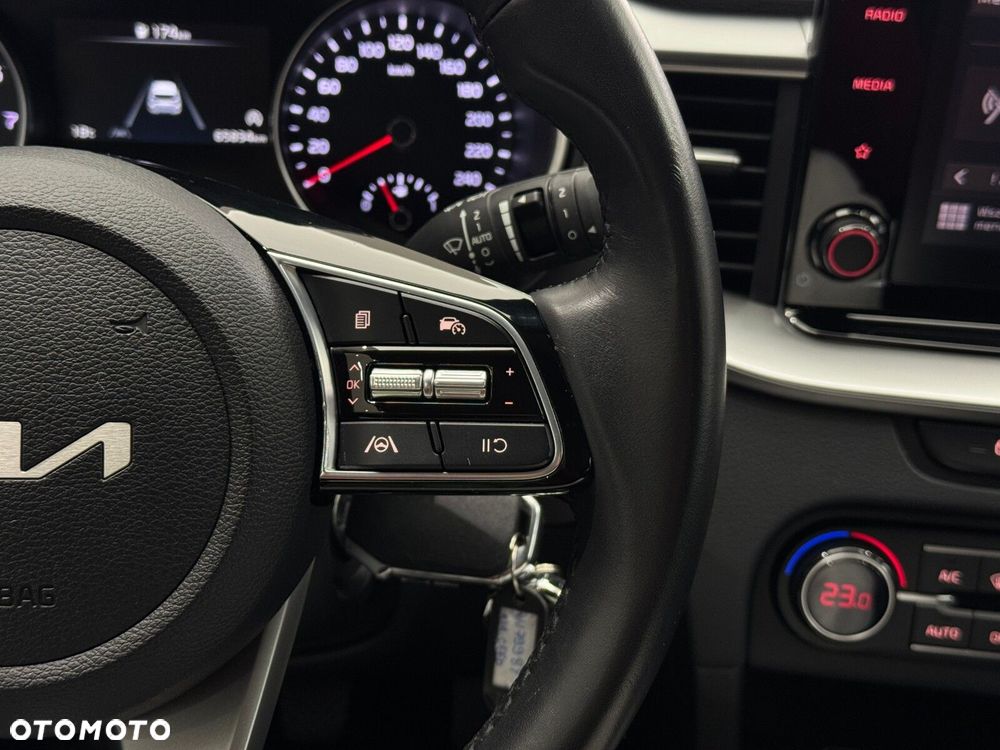 Kia Ceed 1.5 T-GDI M - 23