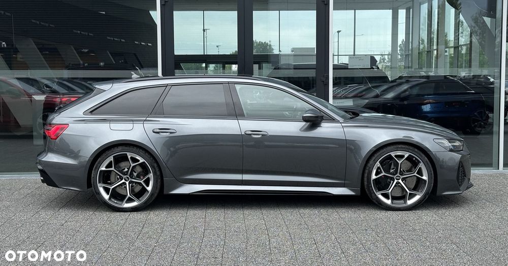 Audi RS6 Avant - 4
