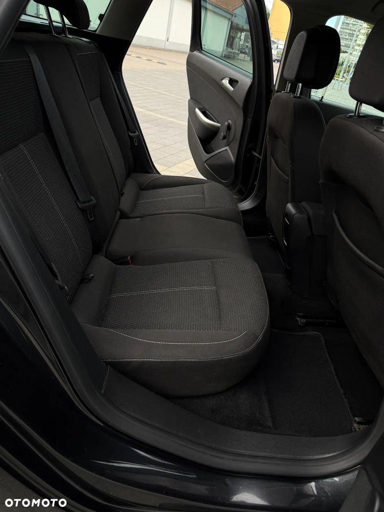 Opel Astra 2.0 CDTI DPF Sports Tourer Automatik - 17