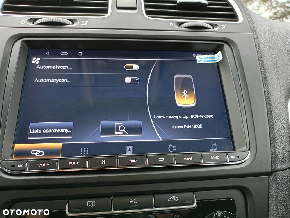 Volkswagen Golf VI 1.6 TDI BlueMot Comfortline DSG - 23