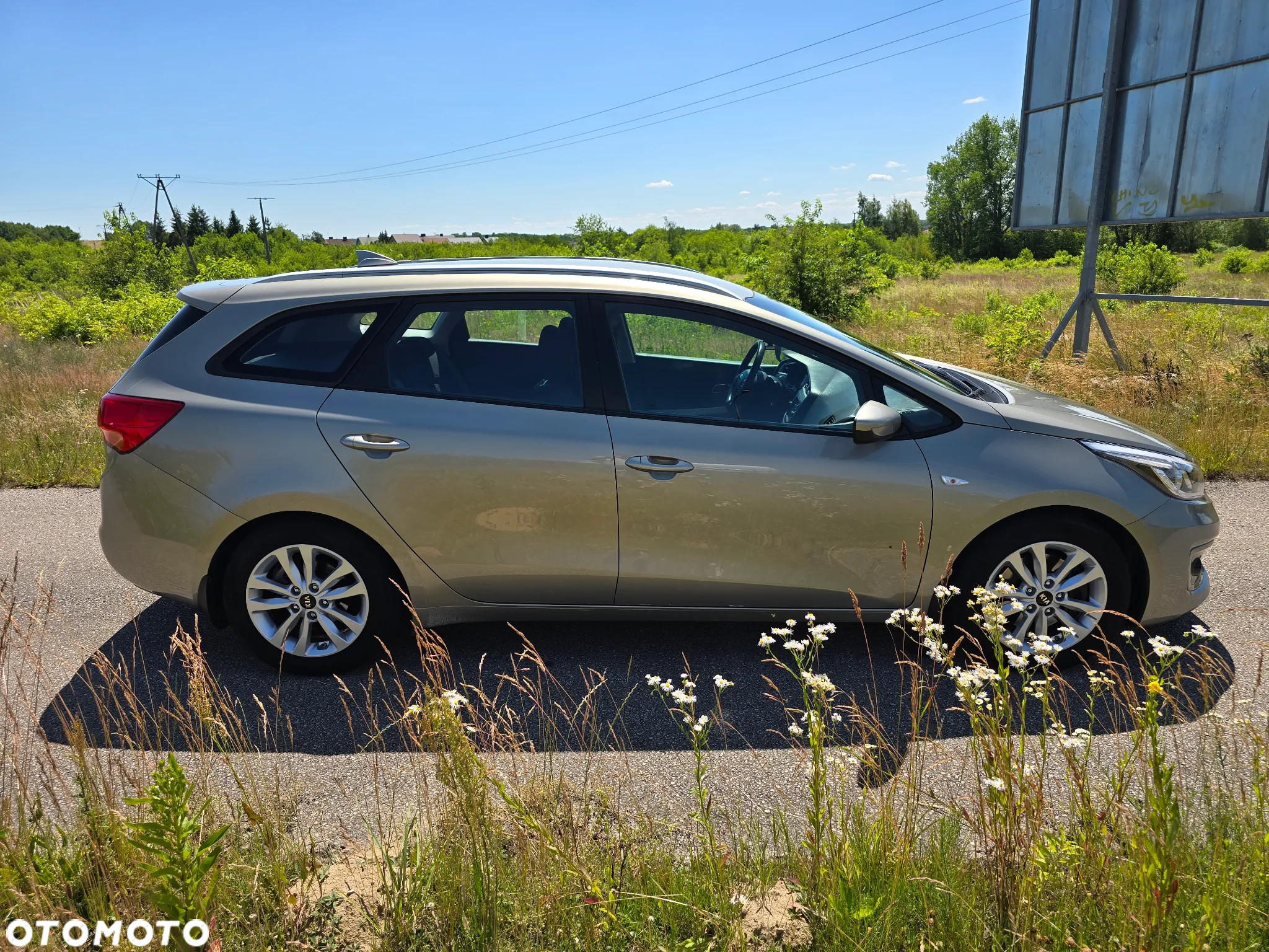 Kia Ceed - 4