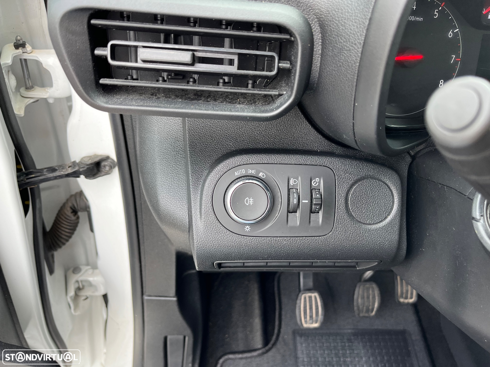 Opel Combo 1.5 CDTi L1H1 - 27