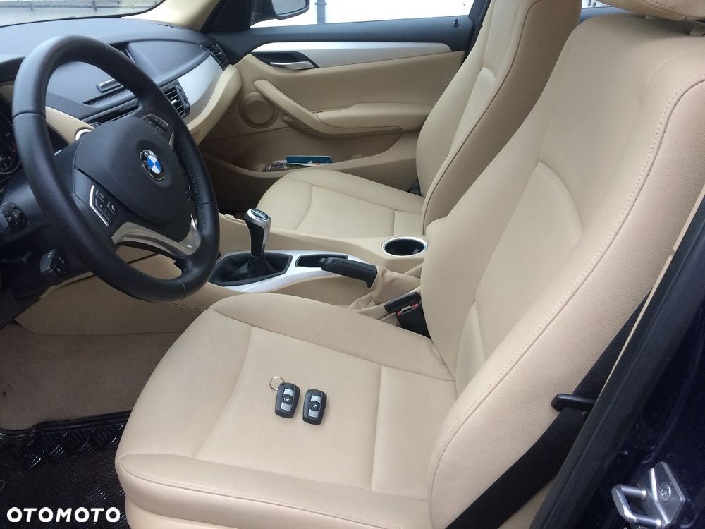 BMW X1 xDrive20i xLine - 7