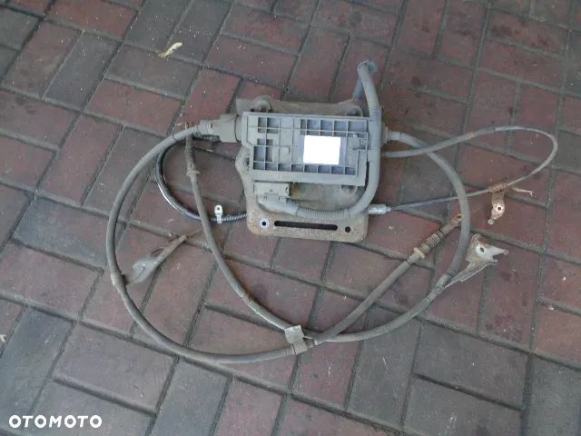 MODUŁ HAMULCA RĘCZNEGO TOYOTA AVENSIS T27 09-20 - 1