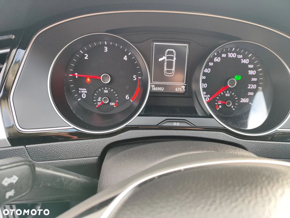Volkswagen Passat 2.0 TDI BMT Comfortline DSG7 - 18