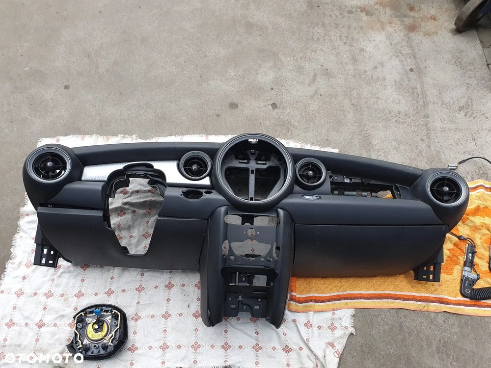 Deska konsola AirBag poduszka napinacze Mini Cooper R56 - 2