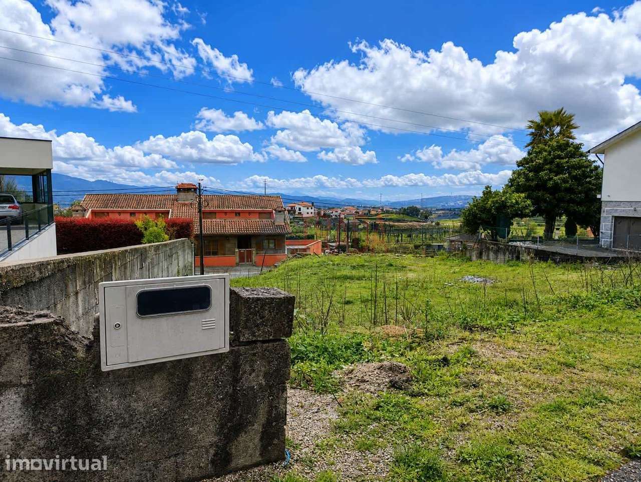 Terreno Urbano para Construção em Louredo – Póvoa de Lanhoso - Grande imagem: 4/8