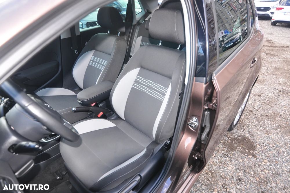 Volkswagen Polo 1.2 Comfortline - 8