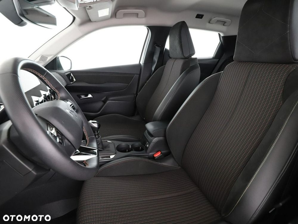 DS Automobiles DS 3 Crossback PureTech 100 Performance Line - 14