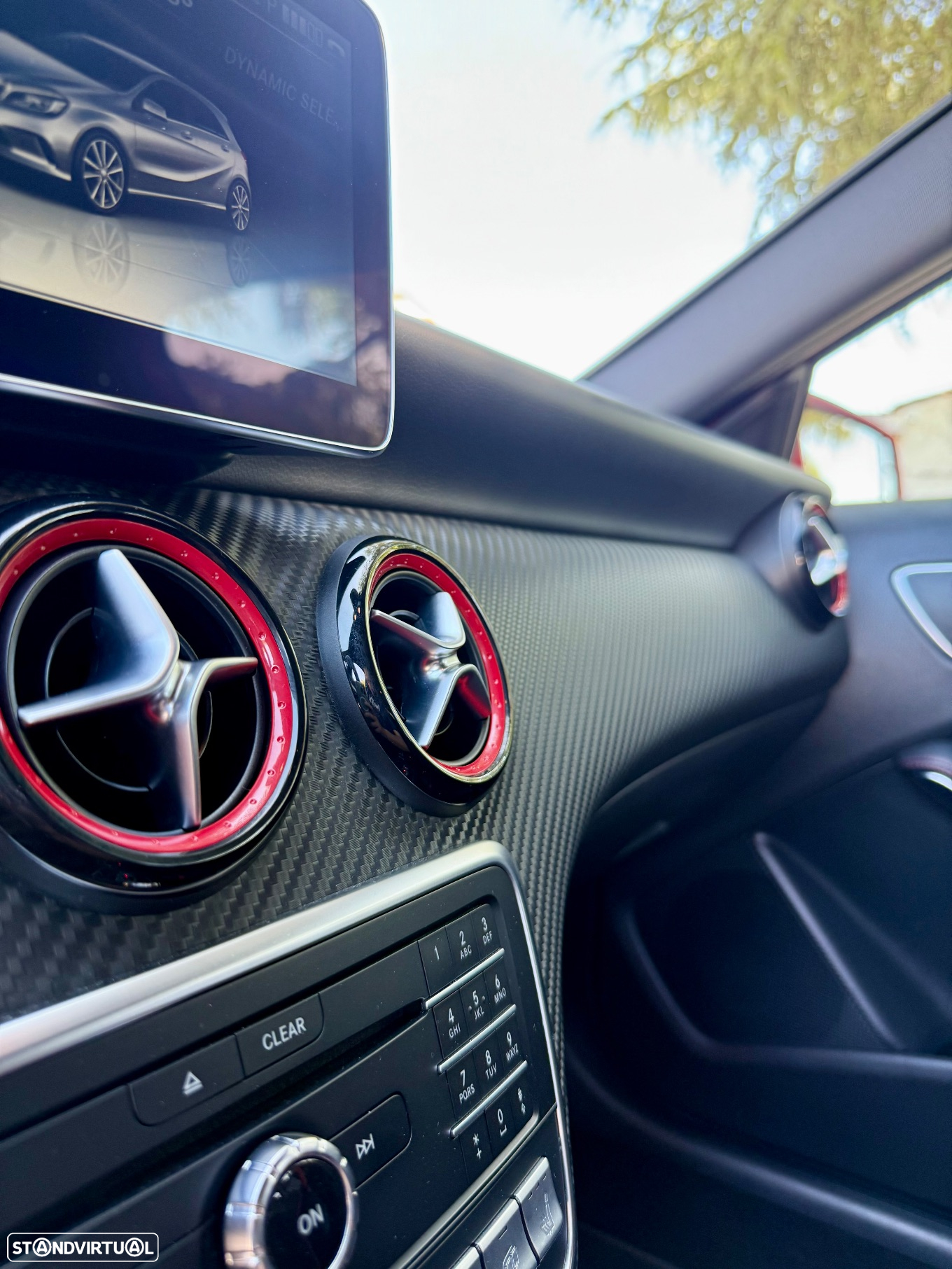 Mercedes-Benz A 45 AMG 4Matic Speedshift 7G-DCT - 23