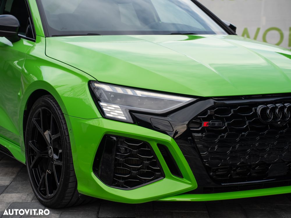 Audi RS3 TFSI quattro S tronic - 3