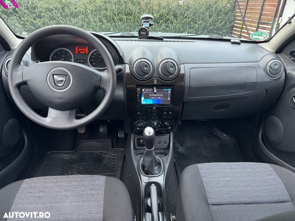 Dacia Duster 1.6 4x2 Prestige - 9