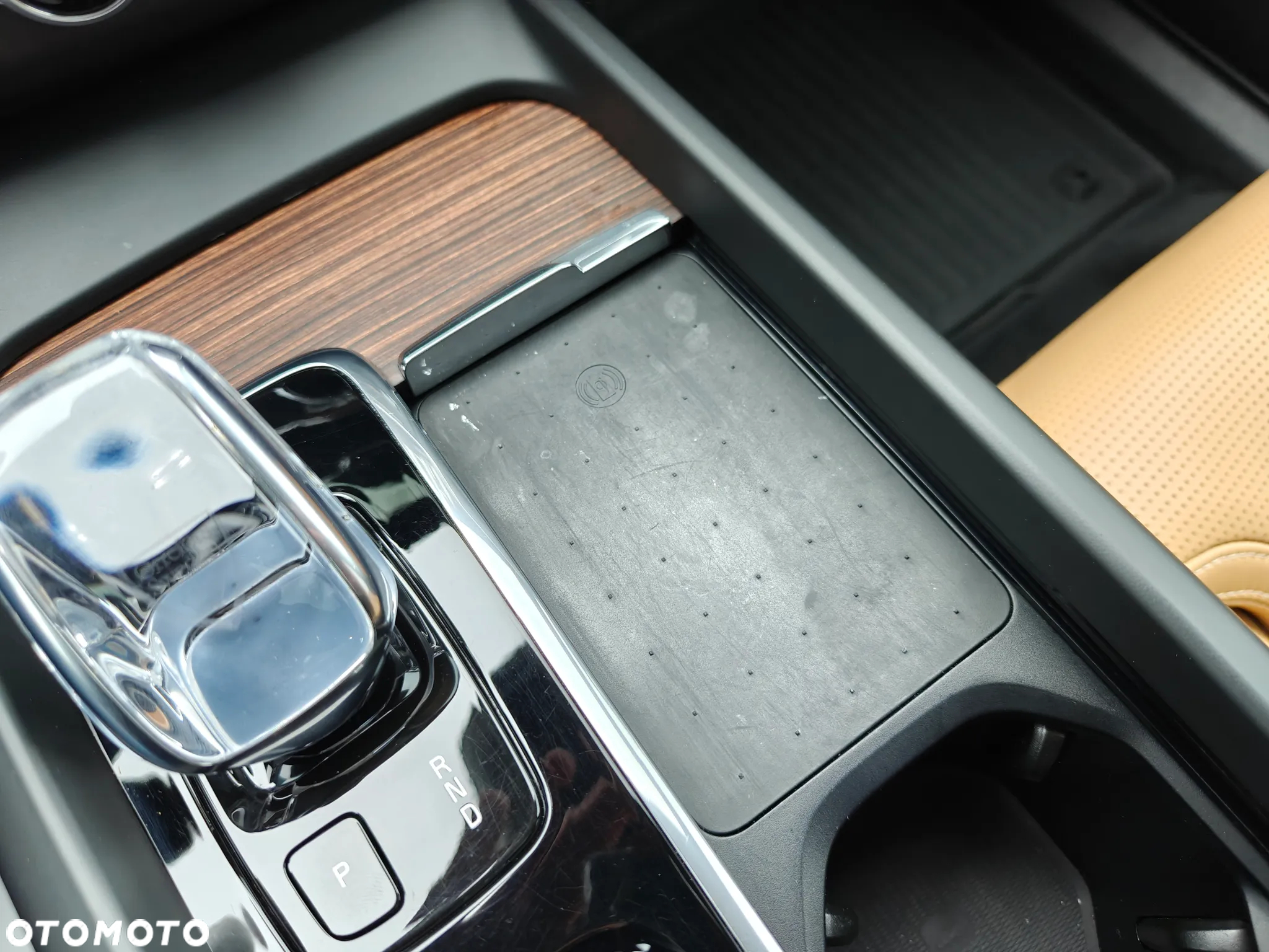 Volvo XC 60 T5 GPF AWD Momentum - 25