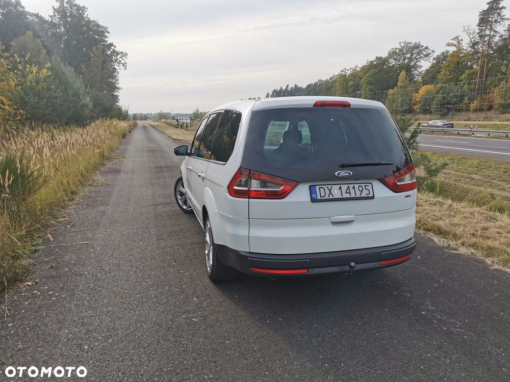 Ford Galaxy - 17