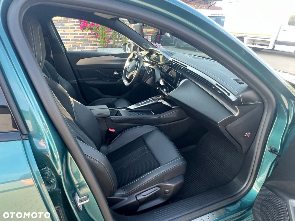 Peugeot 308 - 16