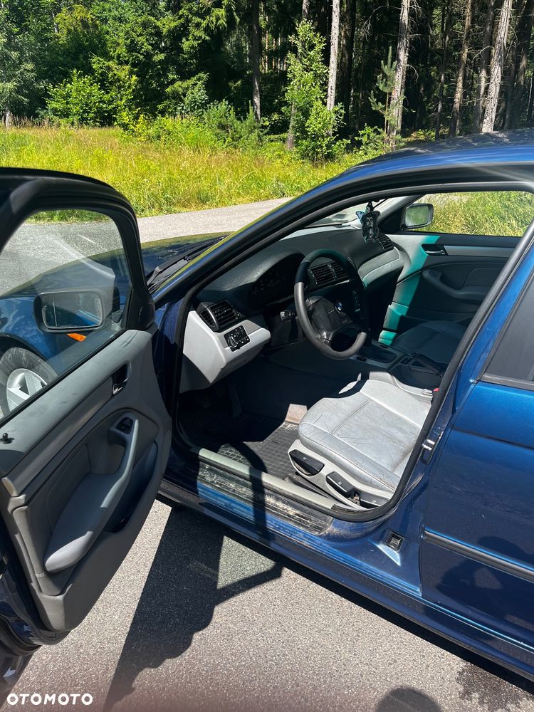 BMW Seria 3 - 7
