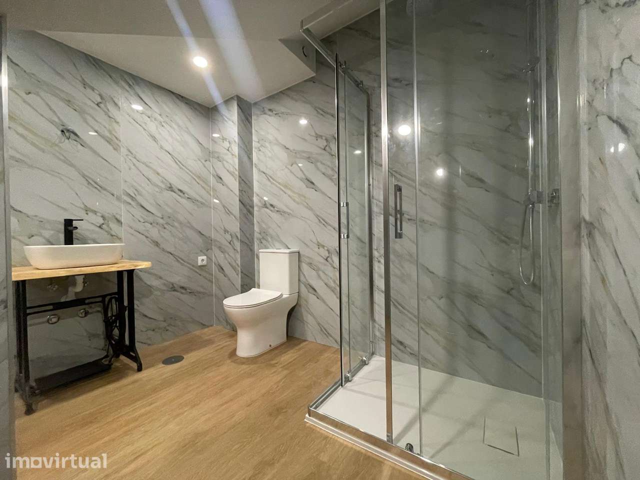 Apartamento T2 para arrendamento em Azurém, perto da universidade - Grande imagem: 5/9