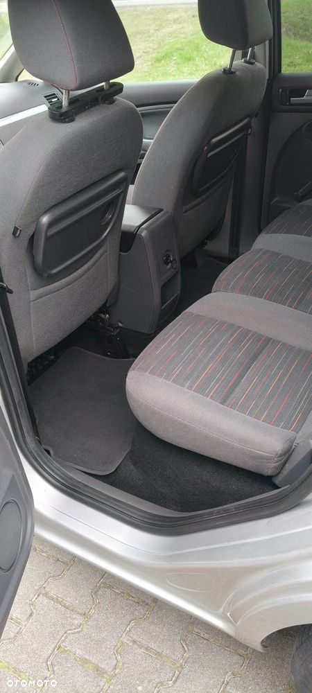 Ford Focus C-Max 1.6 TDCi Futura - 20