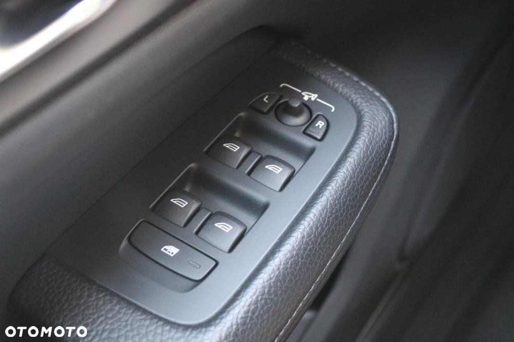 Volvo V60 - 32