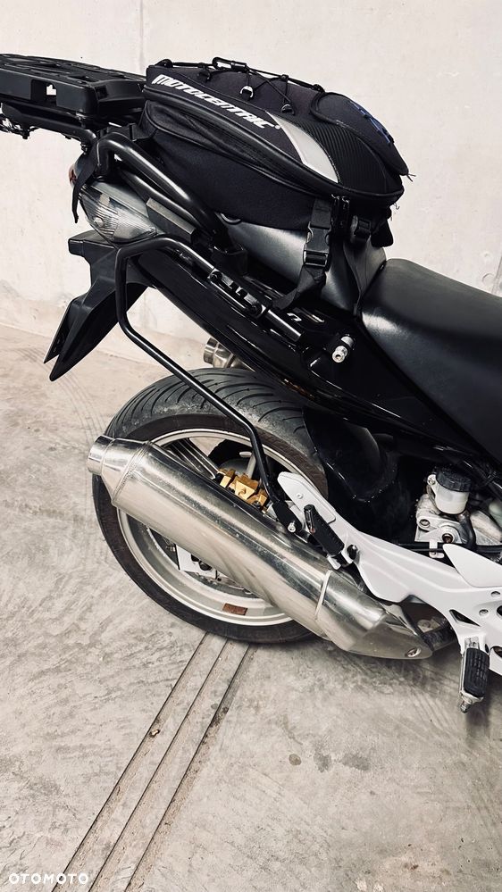 Honda CBF - 9