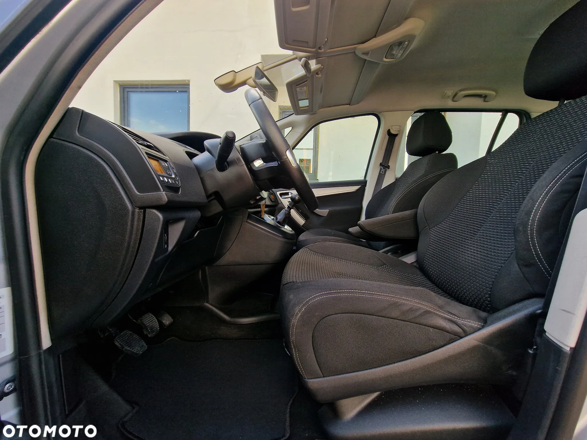 Citroën C4 Picasso 1.6 HDi Equilibre Navi Pack - 21