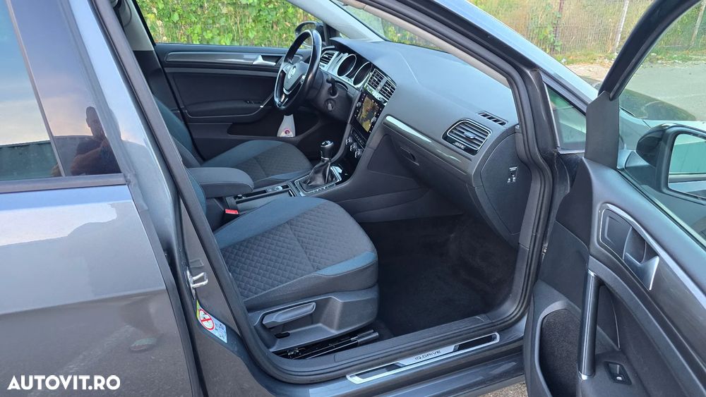 Volkswagen Golf Variant 1.6 TDI SCR IQ.DRIVE - 13