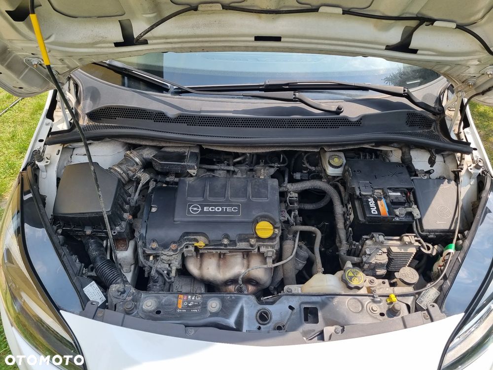 Opel Corsa 1.4 Essentia - 2