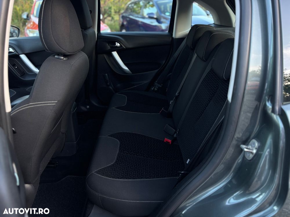 Citroën C3 1.6 HDI Exclusive - 11
