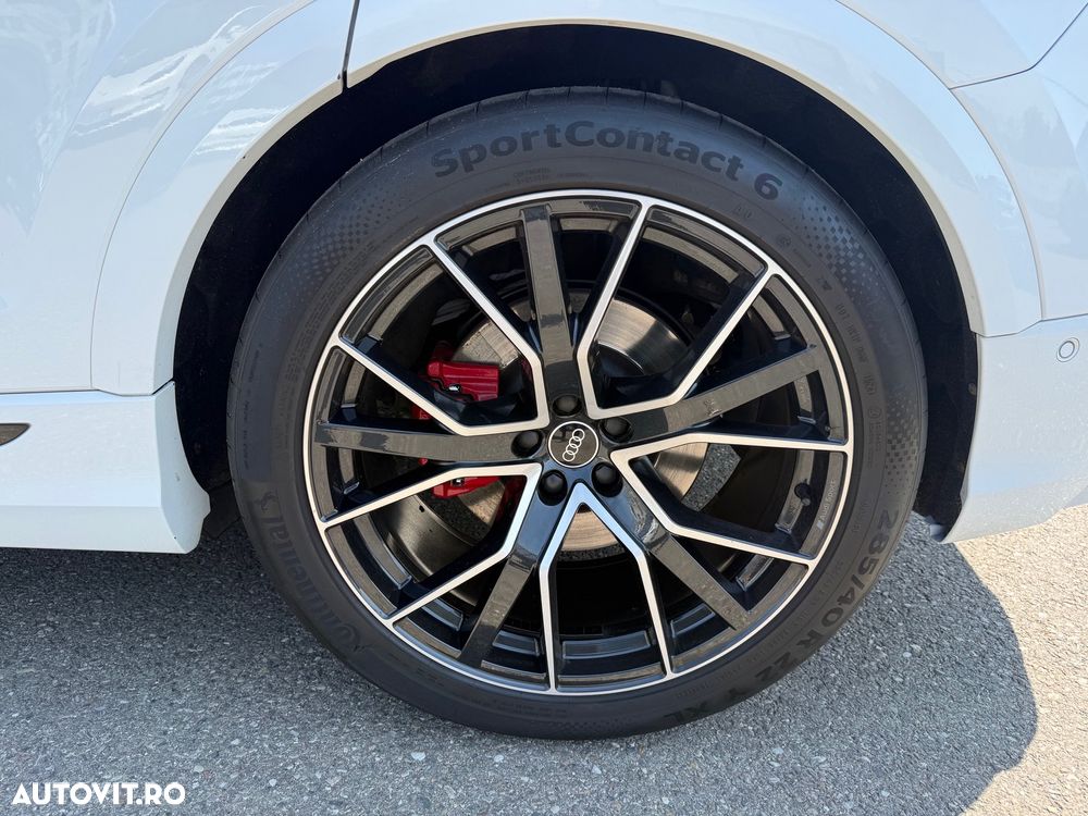 Audi Q8 3.0 55 TFSI quattro Tiptronic MHEV - 21