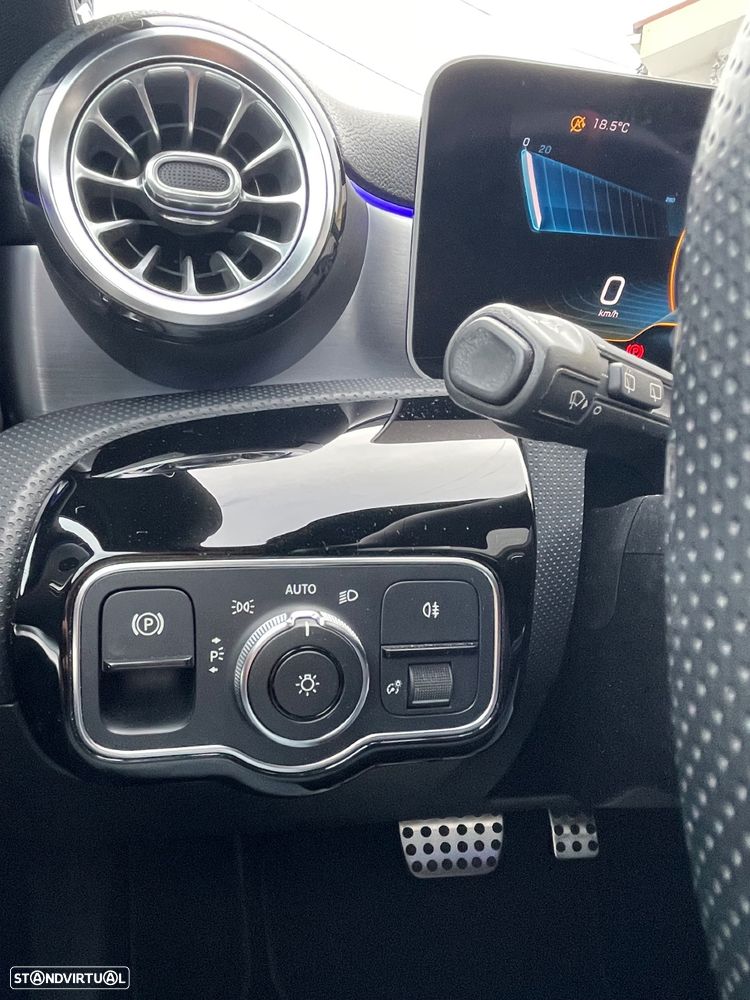 Mercedes-Benz A 35 AMG 4Matic Speedshift DCT 8G Line Advanced Plus - 23