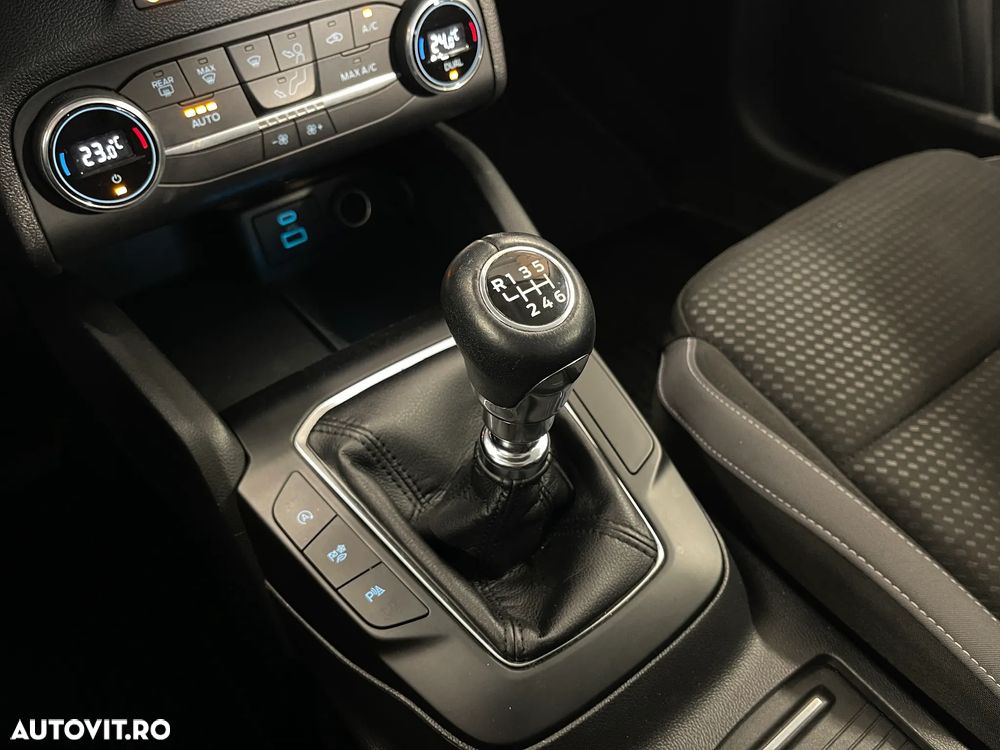 Ford Focus 1.5 EcoBlue Connected - 20