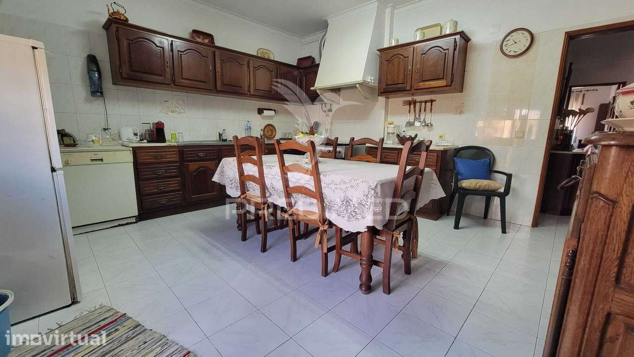 Oportunidade apartamento T2 Alhos Vedros com área exterior - Grande imagem: 4/26