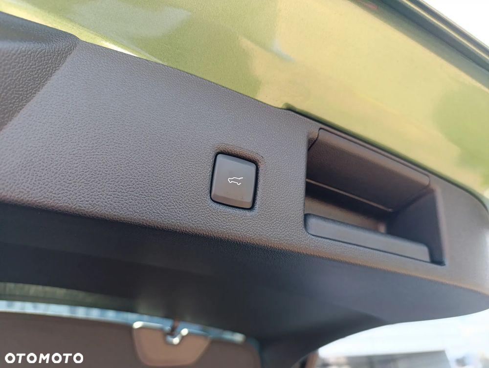 Ford Kuga 1.5 EcoBoost FWD Active X - 11