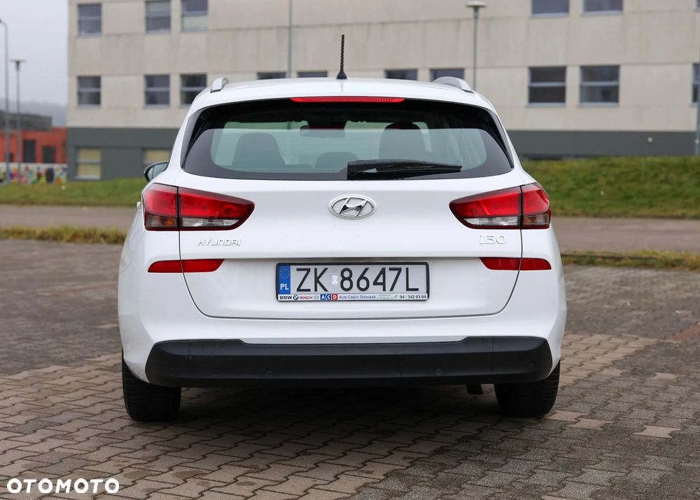 Hyundai i30 1.0 T-GDI Passion Plus - 28