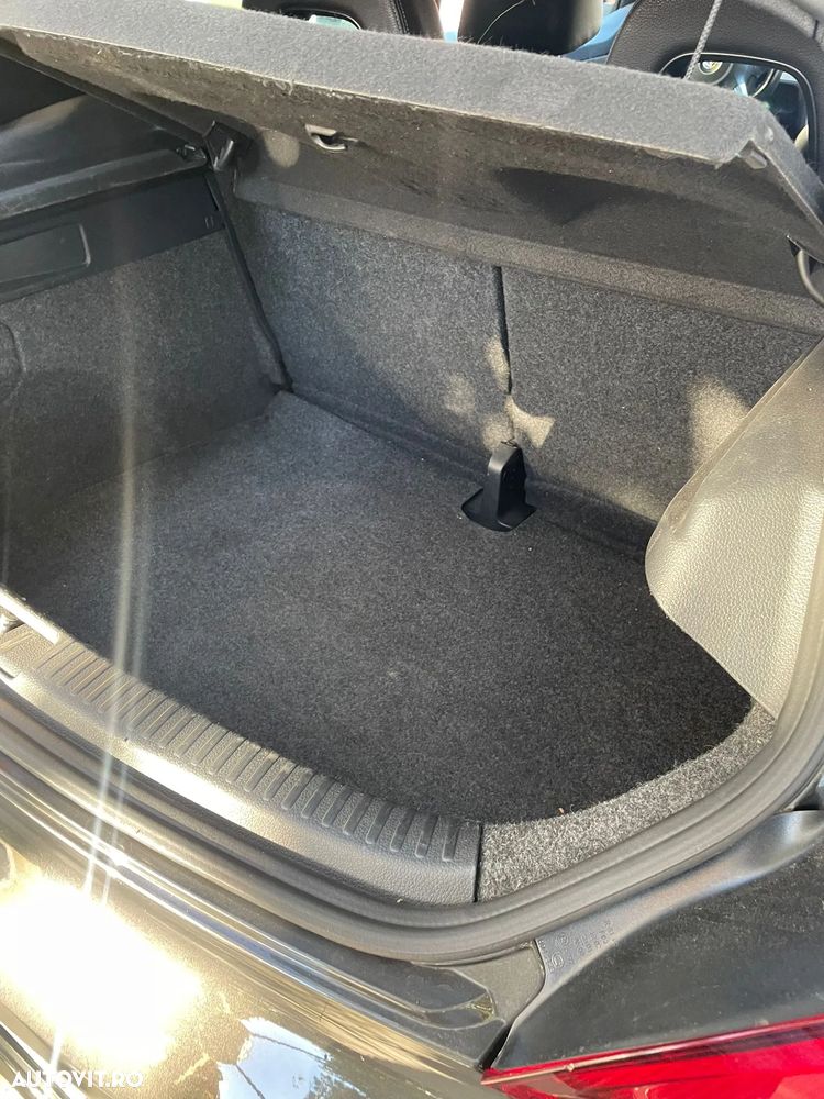 Volkswagen Scirocco 2.0 TDI DPF - 9