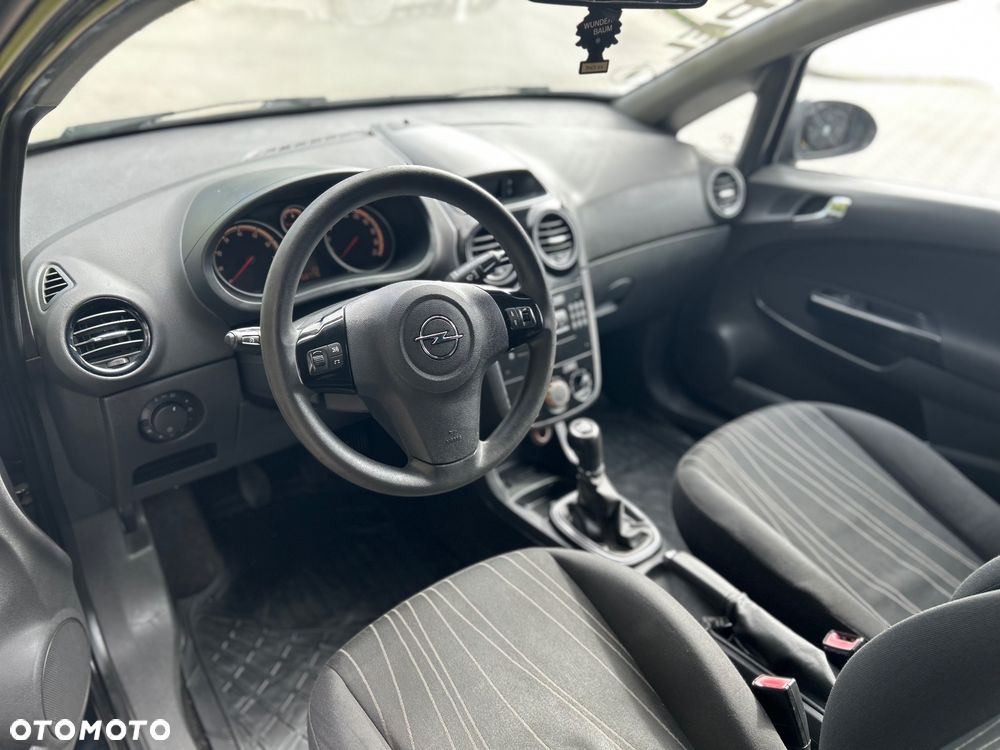Opel Corsa 1.2 16V Sport - 12