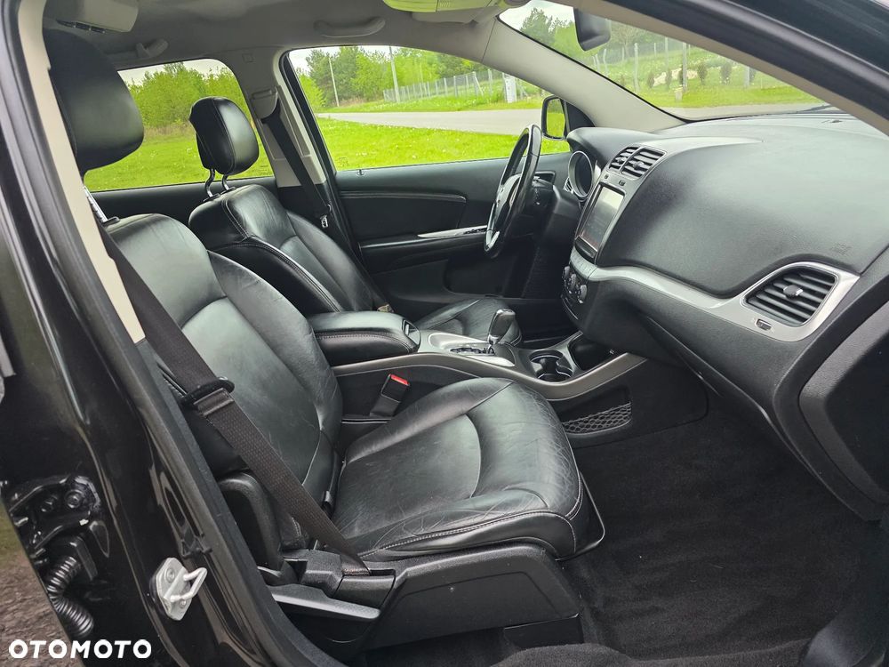 Fiat Freemont 2.0 Multijet 16V DPF Automatik Allrad Lounge - 24