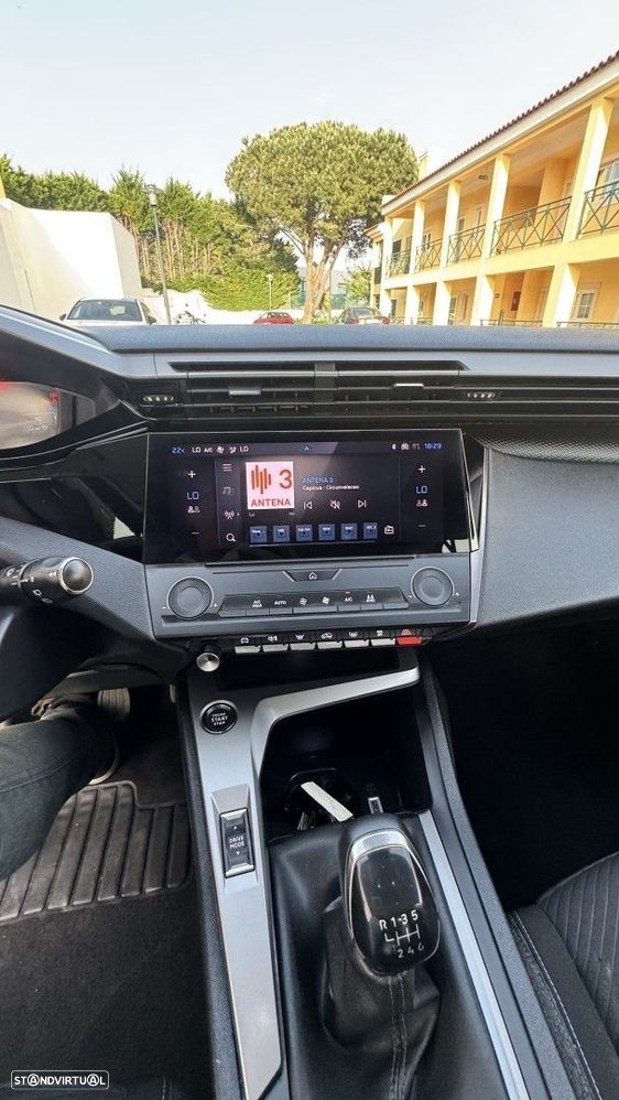 Peugeot 308 1.2 PureTech Active Pack - 4