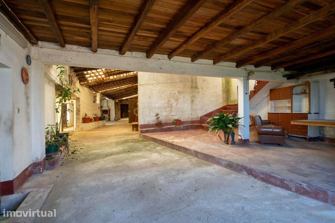 Casa para Recuperação em Vila Nova do Ceira, Góis - Grande imagem: 3/26