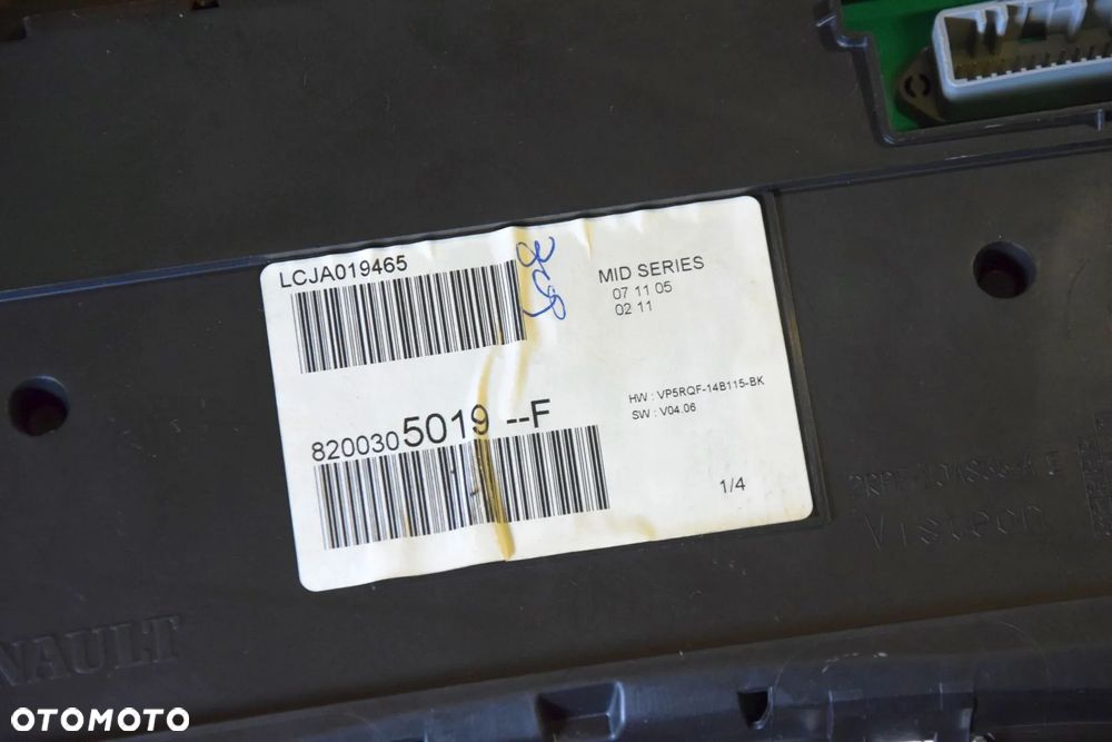 Renault Clio III 3 Licznik zegary 8200305019-F 1.2 1.6 benzyna - 2