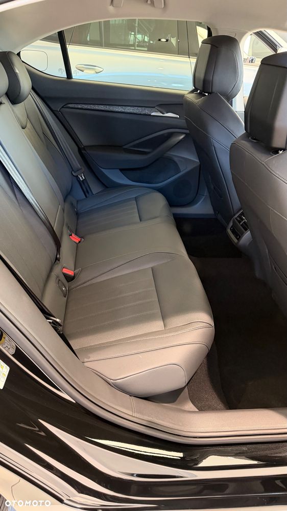 Skoda Superb 2.0 TSI 4x4 Edition 130 DSG - 10